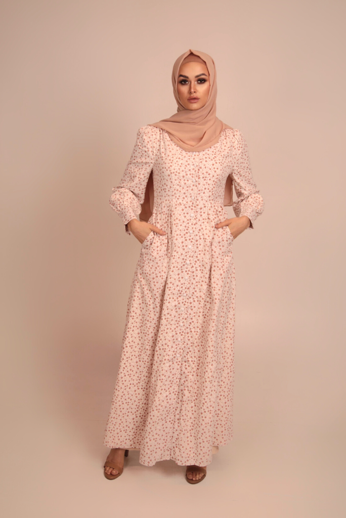 Romaisa Floral Button Down Maxi Dress