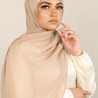 TRES NATUALE Georgette Chiffon Scarf