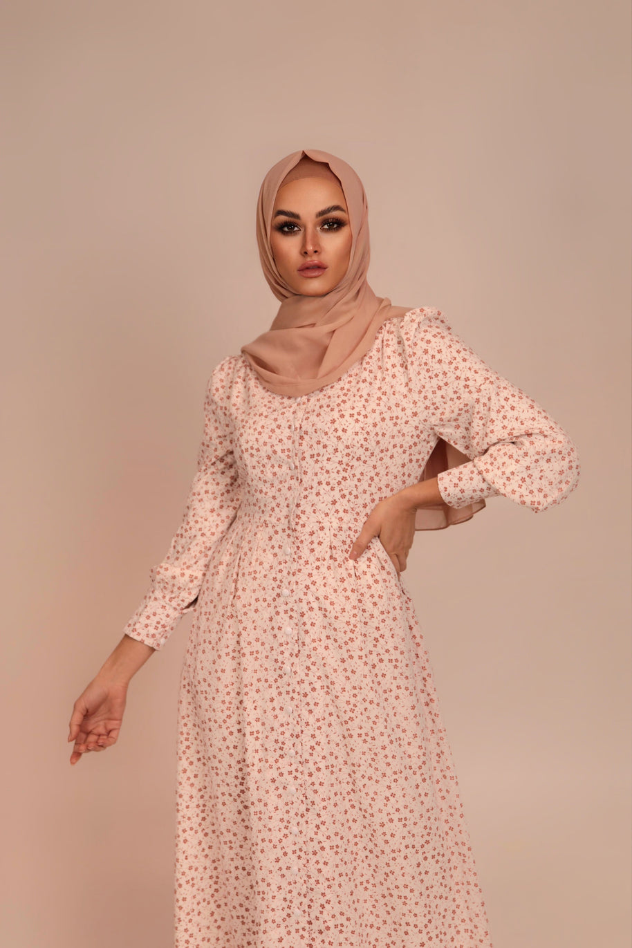 Romaisa Floral Button Down Maxi Dress