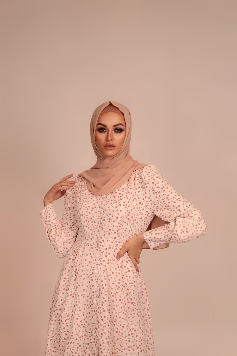 Romaisa Floral Button Down Maxi Dress